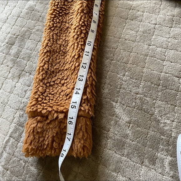 Rue 21 Fleece jacket size small - Picture 4 of 7